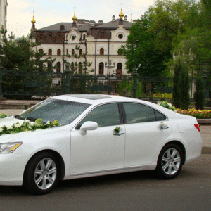 Авто на свадьбу Донецк белый  Lexus 200 - 290 грн/час