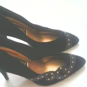Туфли женские кожа замшевая,  новые,  производство Италия,  размер 37