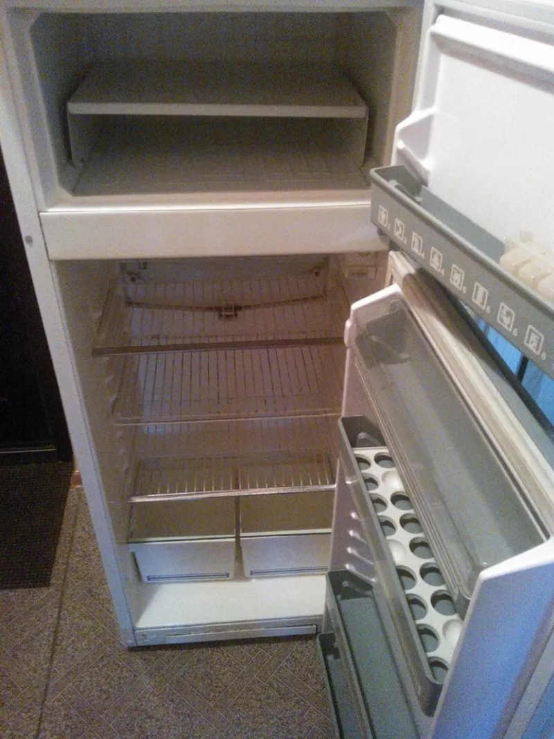 Продам Холодильник в хорошем состоянии 2