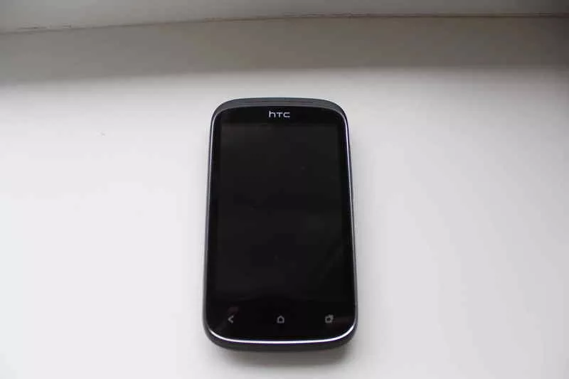 Мобильный телефон HTC Desire C Black 3