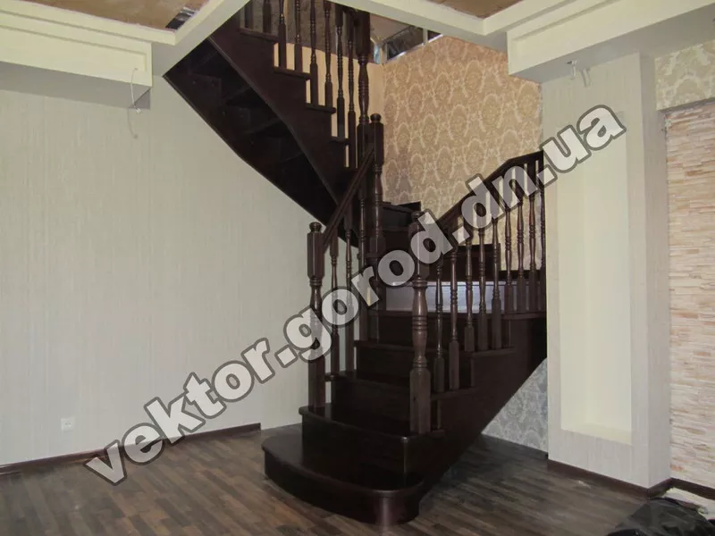 Лестницы  Донецк, двери , столярные изделия из ясеня и дуба в Донецке 31
