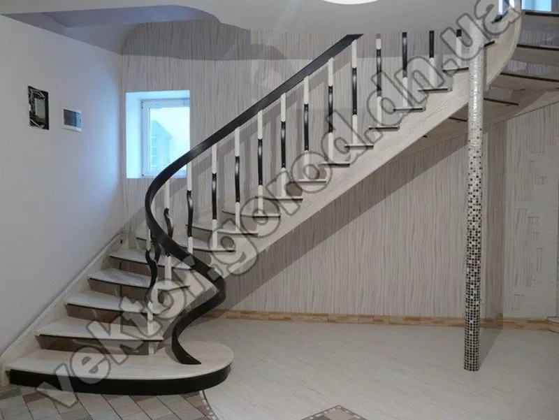 Лестницы  Донецк, двери , столярные изделия из ясеня и дуба в Донецке 32
