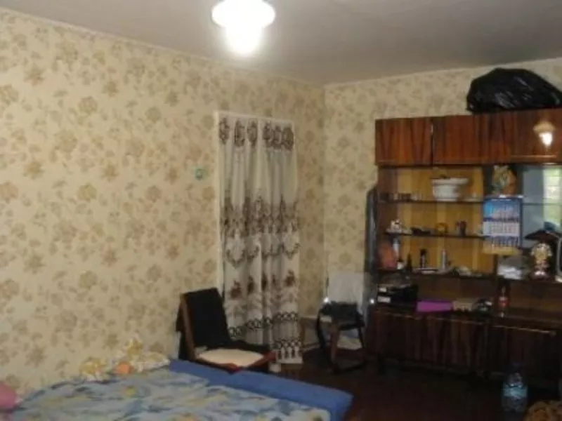 Продам 1-комнатную квартиру на Щетинина.  2