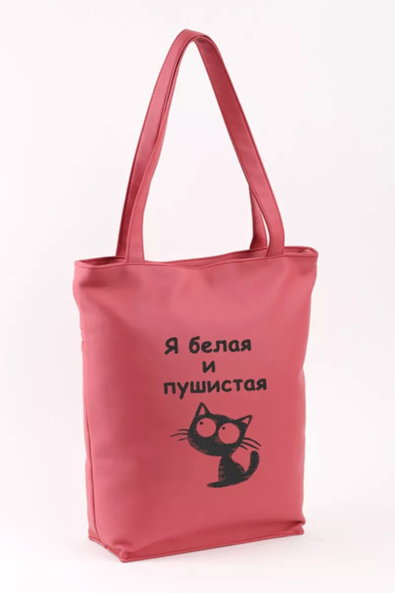 Женская сумка украинского производителя с вышитым рисунком