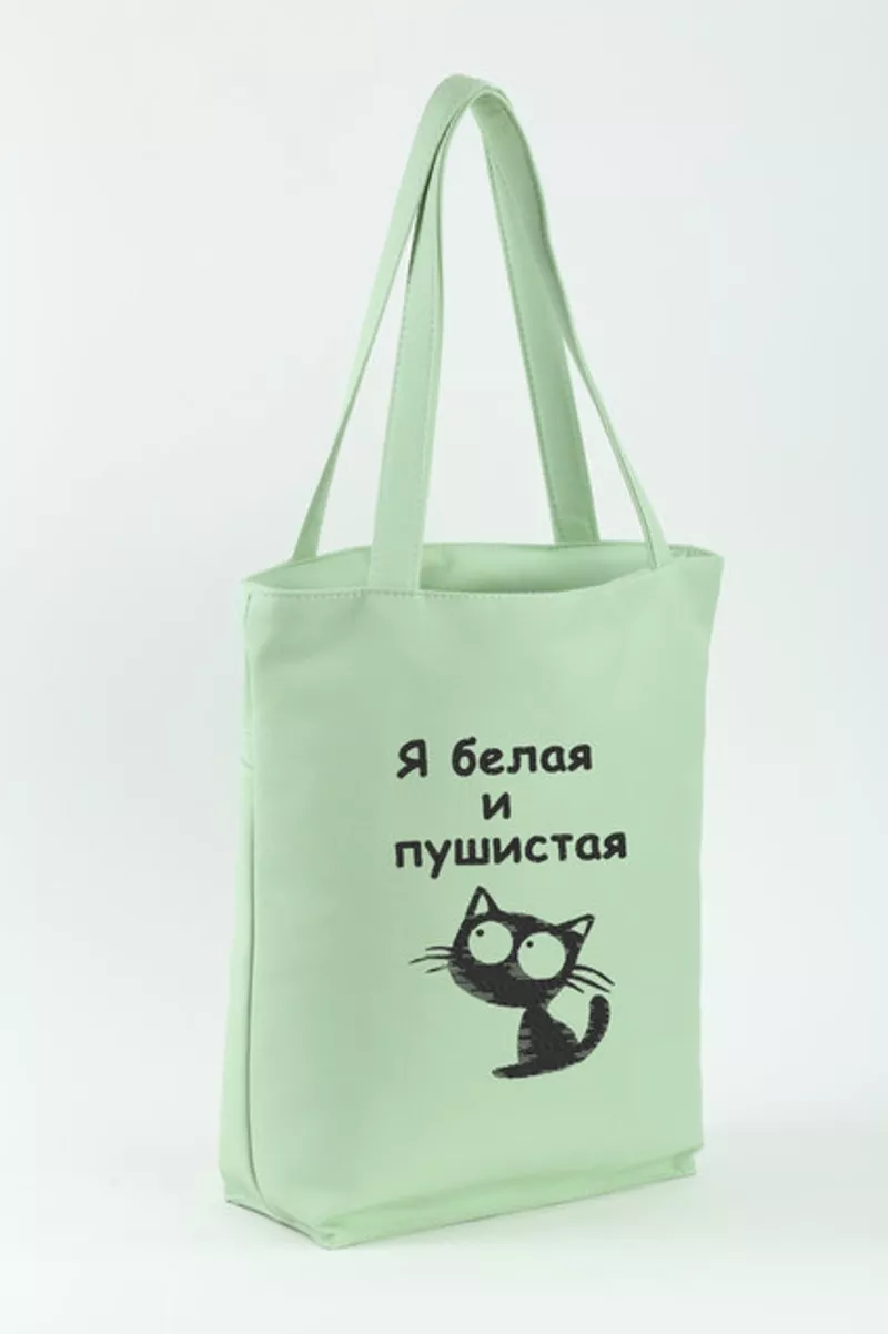 Женская сумка украинского производителя с вышитым рисунком 3