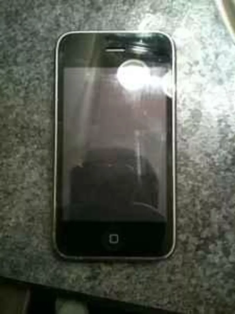 Продам Iphone 3G Black 16gb 